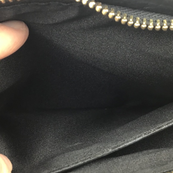 Danier Bag - Picture 11 of 16